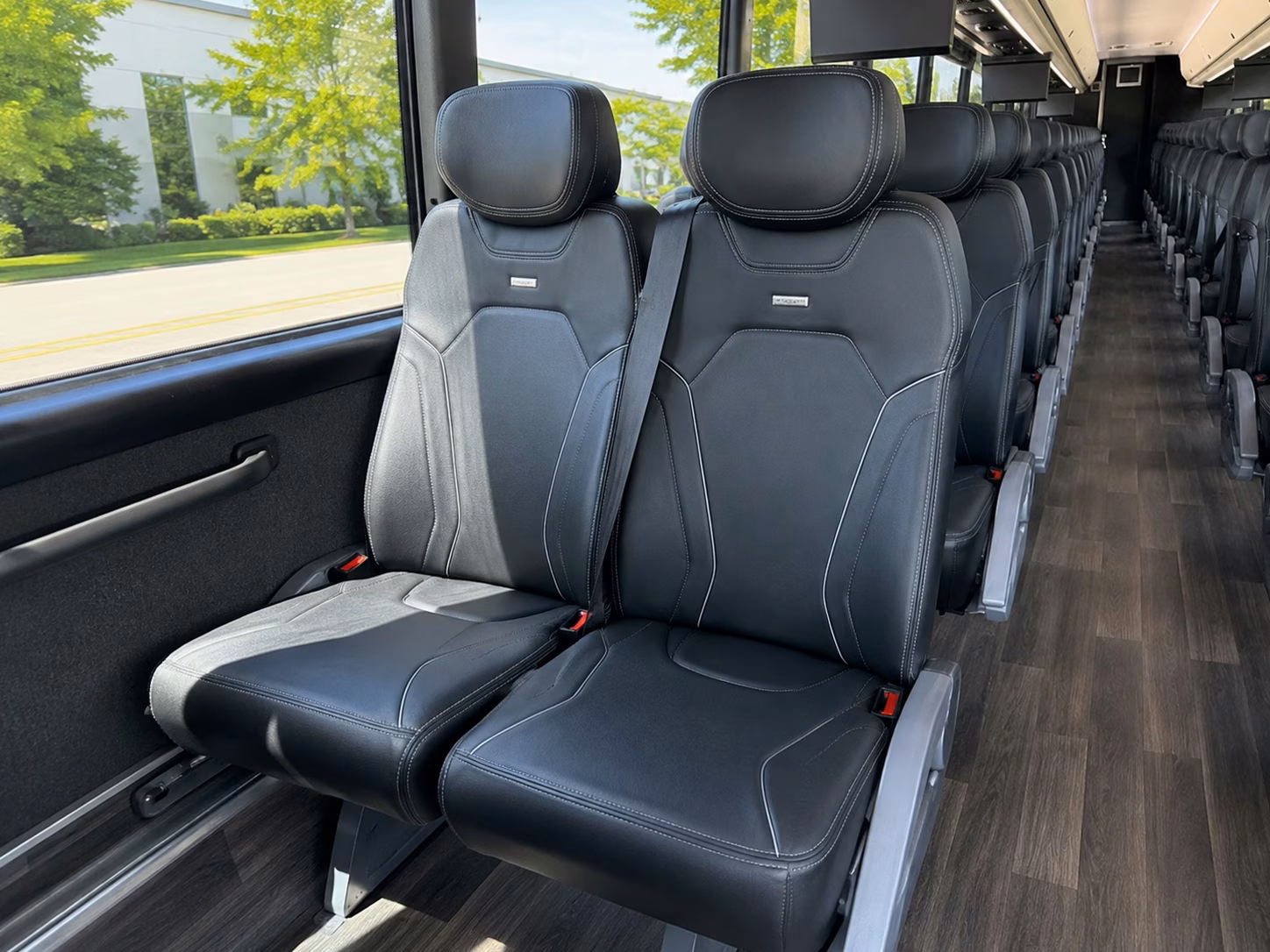 longview wedding venues that work best with a shuttle bus