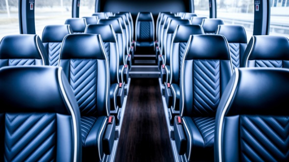 longview 30 passenger minibus rental